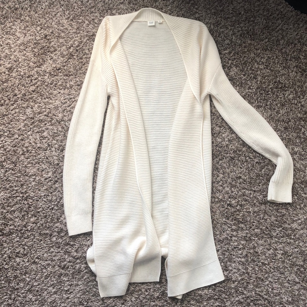 Long Gap Cardigan
